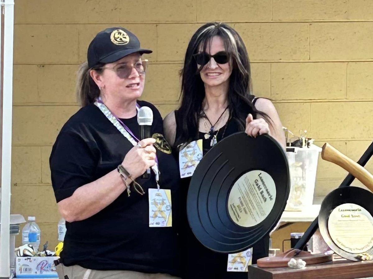 Penny Azar with the Jim Stewart Memorial Award