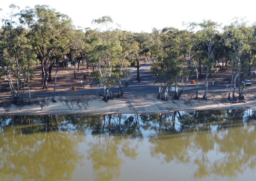 Boat ramp at Laanecoorie